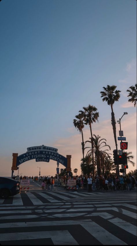 Santa Monica Aesthetic, Summer In Usa, Usa Aesthetic, Los Angeles Wallpaper, Los Angeles Aesthetic, St Monica, California Aesthetic, La Life, Los Angeles Travel