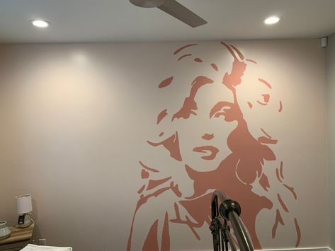 Dolly Parton Framed Art, Dolly Parton Airbnb, Dolly Parton Room Aesthetic, Dolly Parton Inspired Bedroom, Dolly Parton Themed Bedroom, Dolly Parton Abstract Painting, Dolly Parton Mural, Dolly Parton Home Decor, Dolly Parton Bathroom Ideas