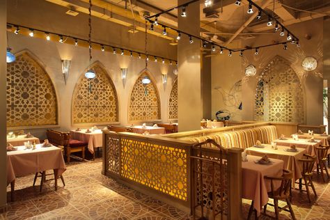 Yemeni Restaurant Design, Middle East Restaurant Design, Arabian Restaurant Interior Design, Arabic Restaurant Design, Moroccan Restaurant Interior, Indian Restaurant Interior Design, Arab Restaurant, Restaurant Cafe Design, Arabic Restaurant