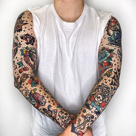 Traditional Tattoo Sleeve Filler, Traditional Tattoo Painting, Traditional Tattoo Filler, Old School Tattoo Sleeve, Traditional Tattoo Black And White, Traditional Tattoo Woman, Tattoo Sleeve Filler, Tattoos Traditional, Traditional Tattoo Inspiration