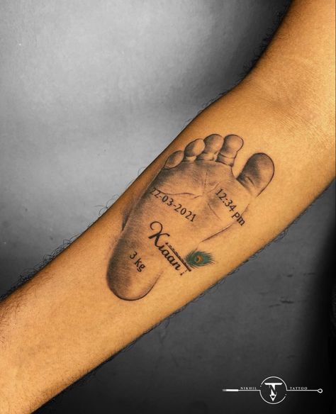 Baby Hand Print Tattoo, Tattoos For Your Son, Baby Hand Tattoo, Baby Tattoo For Dads, Foot Print Tattoo, Hand Print Tattoos, Tattoos For Baby Boy, Baby Footprint Tattoo