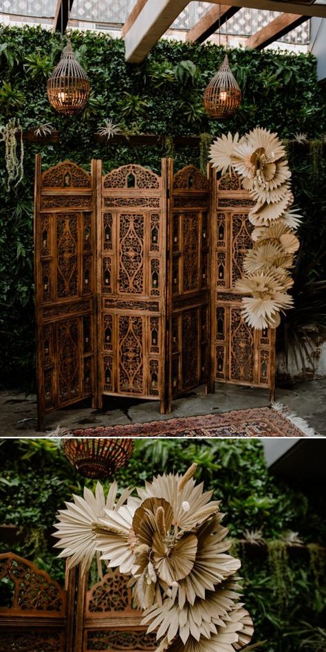 Vintage room dividers used as ceremony decor | Image by Eve Rox Photography              #weddingideas #weddingdress #weddingdecor #weddingtrends2020 #weddingrings #weddingplanning Modern Eclectic Wedding Decor, Boho Prom Decor, Room Divider Backdrop Wedding, Eclectic Wedding Ideas, Modern Eclectic Wedding, Eclectic Wedding Decor, Leaf Arrangements, Event Decor Ideas, Wooden Room