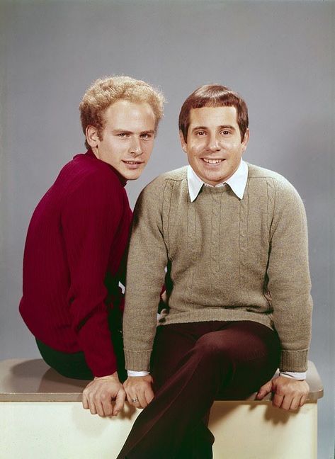 Simon and Garfunkel Louie Anderson, Forest Hills New York, Art Garfunkel, Simon And Garfunkel, Mrs Robinson, Chet Atkins, The Sound Of Silence, Bridge Over Troubled Water, Simon Garfunkel