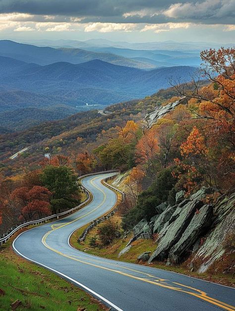 Skyline Drive Virginia, Skyline Drive, On The Road Again, Gatlinburg, Great Smoky Mountains, Smoky Mountains, Blue Ridge, Tennessee, Virginia