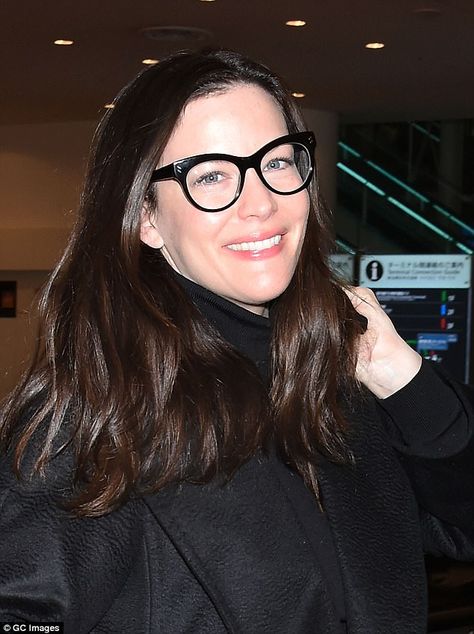 Liv Tyler Haneda Airport, Liv Tyler, Glasses Fashion, Real People, Black Coat, Favorite Celebrities, Royals, Celebrity News, Style Icons