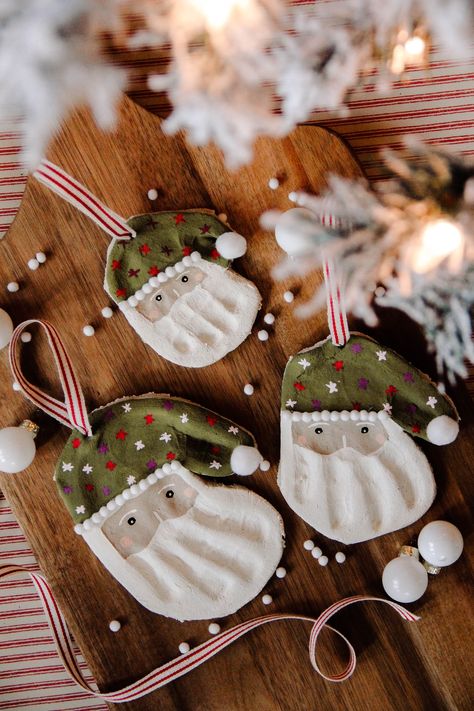 Christmas Salt Dough Ornaments DIY Salt Dough Ornaments Diy, Christmas Salt Dough Ornaments, Christmas Salt Dough, Baby Christmas Crafts, Ornaments Diy Christmas, Diy Christmas Decor Ideas, Jul Diy, Christmas Decor Ideas Outdoor, Hantverk Diy