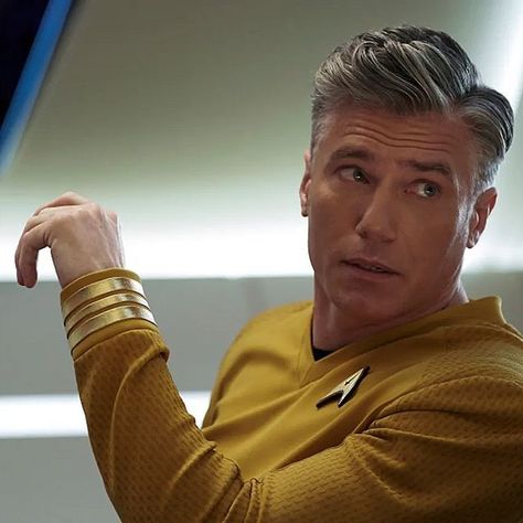 Strange New Worlds Season 2, Captain Pike Strange New Worlds, Christopher Pike Strange New Worlds, Star Trek Strange New Worlds Season 2, Star Trek Snw, Captain Pike, Christopher Pike, Star Trek Strange New Worlds, Star Trek Reboot