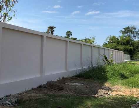 Perimeter Wall Design Modern, Perimeter Wall Design, Thai Home Design, Perimeter Wall, Backyard Wall, Plan Architecture, Boundary Wall, Fence Installation, Thai House