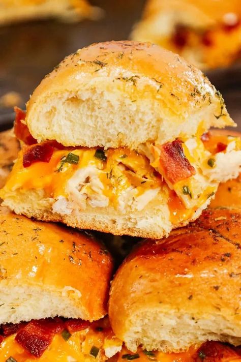 Chicken Bacon Ranch Sliders - THIS IS NOT DIET FOOD Camp Dinners, Chicken Bacon Ranch Sliders, Bacon Ranch Sliders, Sandwich Night, Ranch Sliders, Finger Sandwich, Bunco Ideas, Shower Appetizers, Easy Slider Recipes