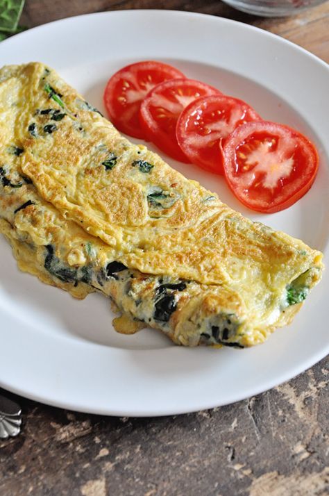 Easy Omelette Recipe, Easy Omelette, Cheese Omelette, Spinach Cheese, Easy Breakfast Recipe, Ultimate Breakfast, Omelette Recipe, Healthy Food Dishes, Healthy Food Motivation