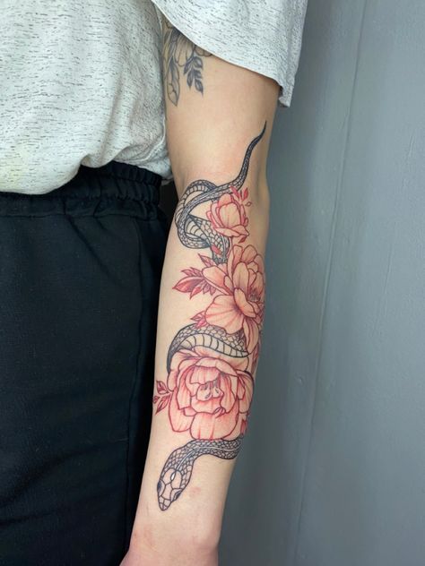 Black Snake Red Flower Tattoo, Snake With Red Flower Tattoo, Snake Tattoo With Red Flowers, Snake And Red Flower Tattoo, Red And Black Arm Sleeve, Snake Wrapped Around Flower Tattoo, Red And Black Sleeve Tattoo, Red And Black Flower Tattoo, Red Snake Tattoo