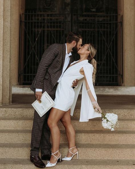 Marriage License Outfit, Courthouse Wedding Inspiration, Courthouse Wedding Plus Size, Civil Ceremony Photos, Marriage License Photo Ideas, Signing Marriage License Photography, Courthouse Wedding Photo Ideas, Courthouse Wedding Photos Civil Ceremony, Courthouse Marriage