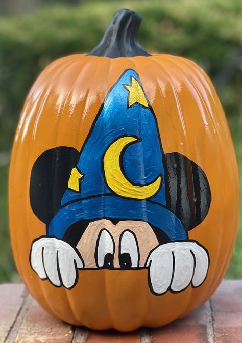 Pumpkin Painting Ideas Disney Princess, Coco Painted Pumpkin, Pumpkin Ideas Painted Disney, Pumpkin Painting Mickey Mouse, Pumpkin Painting Christmas Ideas, Coco Melon Pumpkin Painting, Kid Painted Pumpkins, Cute Pumpkin Painting Ideas For Kids, Painting Ideas On Pumpkins Cute