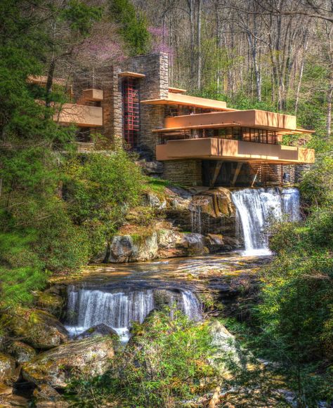 Fallingwater Print Fallingwater House Frank Lloyd Wright - Etsy Architecture Frank Lloyd Wright, Frank Lloyd Wright Fallingwater, Frank Lloyd Wright Houses, Forest House Mountain, House With Waterfall, Eco Friendly House Architecture, Modern Nature House, Retro House Exterior, Unique Home Exterior