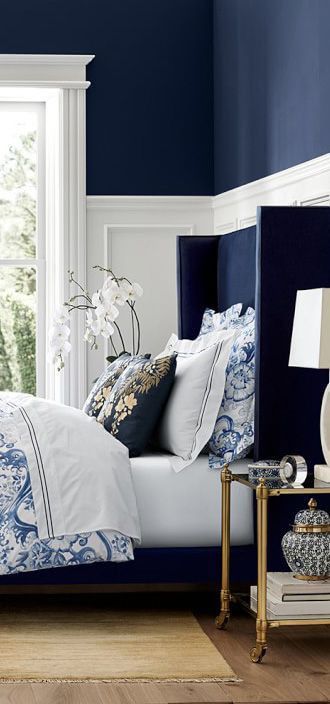 Navy Bedrooms, Navy Blue Bedrooms, Blue Headboard, Blue Bedroom Decor, Gold Bedroom, 아파트 인테리어, Perfect Bedroom, Trendy Bedroom, White Rooms