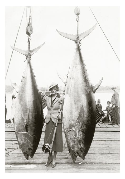 Prize Catch Vintage Fishing Photos, Old Fisherman Aesthetic, Ella Outfit, Fisherman Aesthetic, Fish Party, Photography Reference, Nantucket Massachusetts, Old Fisherman, Big Game Fishing