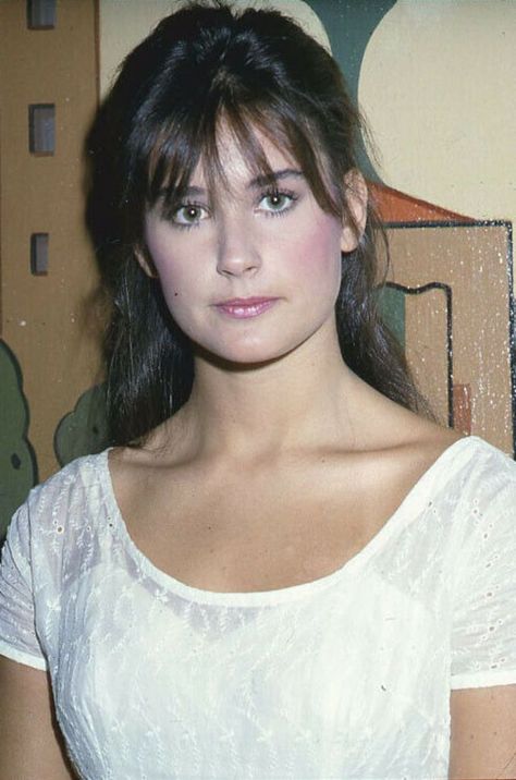 Young Demi Moore, Hospital Tv, Jennifer Connelly Young, 80s Aesthetic, Demi Moore, Female Actresses, Celebrity Beauty, Young And Beautiful, General Hospital