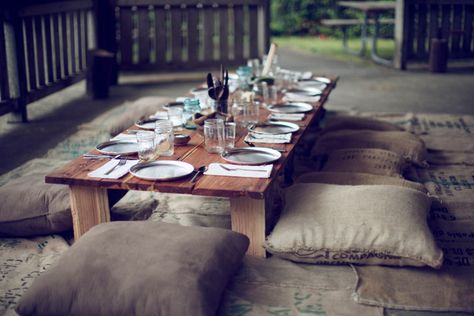 A cozy seaside dinner party | thesweetestoccasion.com Seaside Dinner, Furniture Sets Design, Party Seating, Japanese Dining, Al Fresco Dinner, Outdoor Dinner, Dining Furniture Sets, Floor Table, Floor Seating