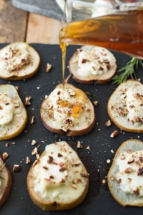 Baked pears are filled with creamy, tangy Chevrot French goat cheese, topped with sweet honey, sprigs of fresh rosemary and pecans for an easy snack or elegant appetizer. Baked Pears, Food Dinners, Elegant Appetizers, Think Food, Rigatoni, Goat Cheese, Clean Eating Snacks, Easy Snacks, Appetizer Snacks