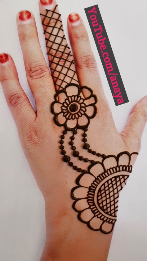 Arts Picture, Jin Pic, Afghanistan Photography, Easy Mehndi Designs, Modern Mehndi, Circle Mehndi, Henna Tattoo Designs Hand, Easy Coffee Recipes, Easy Mehndi