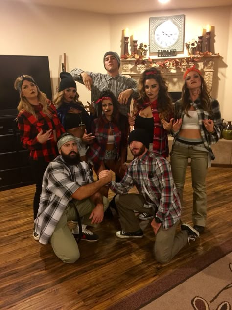 Cholos Halloween Costumes, Cholo And Chola Halloween Costume, Chicana Halloween Costumes, Chola Party Outfit, Cholo Costumes Women, Cholo Couple Costume, Gangsta Halloween Costumes, Cholo Halloween Costume, Cholos And Cholas