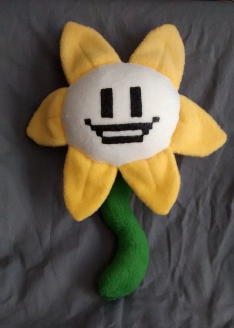 Flowey The Flower Plush by MillysPlushies on Etsy Undertale Plush, Undertale Flowey, Flower Plush, Flowey The Flower, Undertale Cosplay, Bad Time, Undertale Art, Undertale Comic, Game Room Decor