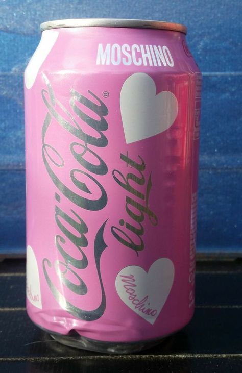 Cola Wars, Coke Collectibles, Aluminum Can Crafts, Coca Cola Can, Stitch Toy, Coke Cola, My Love My Life, Pretty Drinks, Pepsi Cola