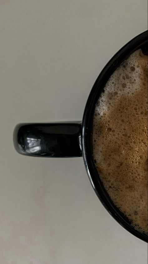 Coffee Photos Aesthetic, Coffee Aesthetic Photos, Coffee In The Morning Aesthetic, Insta Coffee Stories, Coffee Aesthetic Story, Morning Vibes Photography, Tea Cup Photography, Coffee Aesthetic Pictures, Drinking Coffee Aesthetic