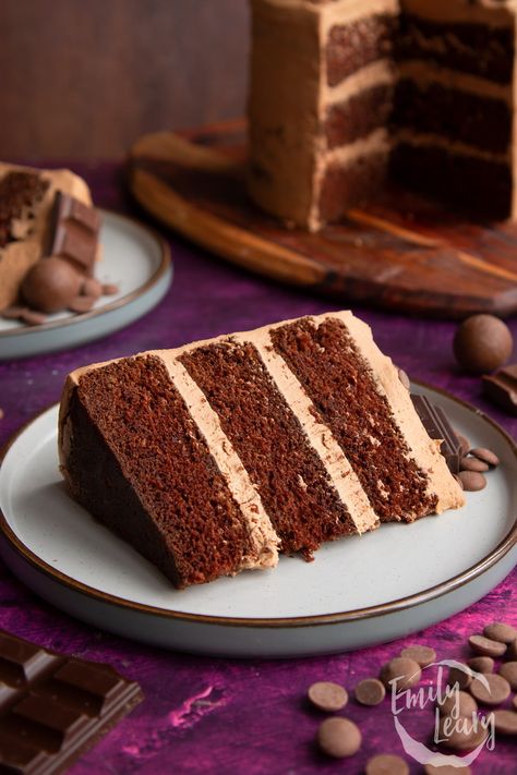 Chocolate Cake Recipe Without Cocoa Powder Chocolate Cake Without Cocoa Powder, Cake Without Cocoa Powder, Chocolate Fudge Cake Recipe, Fudge Cake Recipe, Chocolat Cake, Chocolate Cake Pops, Gluten Free Chocolate Cake, Cotton Cake, Chocolate Sponge Cake