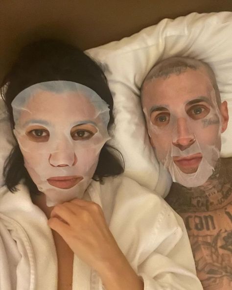 Kourtney Instagram, Trending Skincare, Black Leather Corset, Skin Care Masks, Travis Barker, Skin Care Mask, Expecting Baby, Kardashian Jenner, Free Makeup