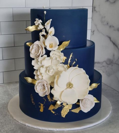 Order a custom cake for any... - Whisk Cake Creations Midnight Blue Wedding Cake, Navy And Gold Wedding Cake, Blue And Gold Wedding Cake, Navy Blue Cake, Blue And Gold Cake, Navy Wedding Cake, Wedding Cake Dark, Navy Blue Wedding Cakes, Wedding Cake Navy