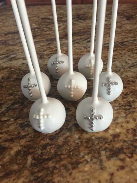 Christening Cake Pops Confirmation Cakes Catholic, Communion Cake Pops, Christian Cakes, Vbs Snacks, Catholic Confirmation, Confirmation Party, Confirmation Cakes, School Cake, Baptism Ideas