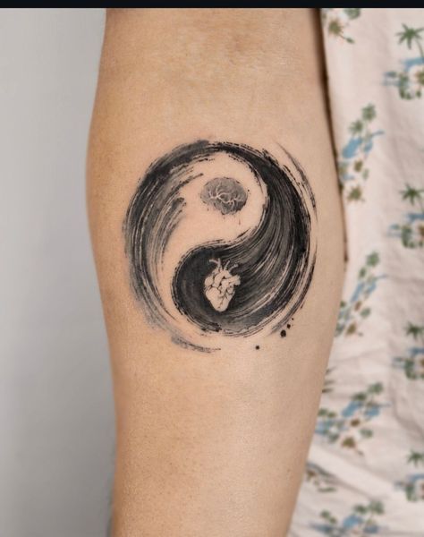 Yin And Yang Tattoo Ideas, Kintsugi Tattoo Ideas, Yang Tattoo Ideas, Yin And Yang Tattoo, Eternity Tattoo, Kintsugi Tattoo, Balance Tattoo, Modern Art Tattoos, Ying Yang Tattoo