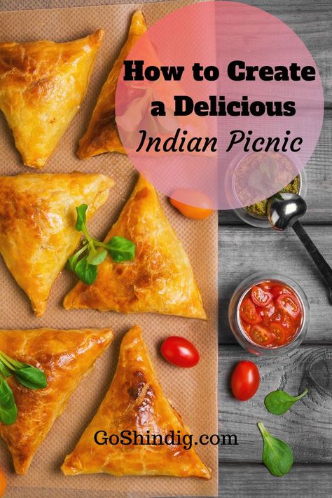 Indian Finger Food, Indian Picnic, Picnic Finger Foods, Bread Dips, Vegetarian Picnic, Indian Night, Picnic Food Ideas, Savoury Finger Food, Picnic Date Food