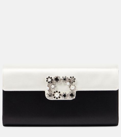 Roger Vivier Clutch, Pop Shoes, Minimal Shoes, Satin Clutch, Velvet Clutch, Bridal Bag, Mid Heels Pumps, Chain Strap Bag, Designer Outfits