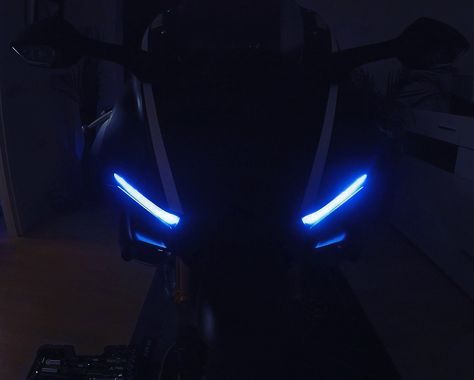 Dark Blue Motorcycle Aesthetic, Blue Motorcycle Aesthetic, Batman Bike, Aesthetic Bike, House Flipper, Blue Motorcycle, Power Wallpaper, Image Moto, Bike Headlight