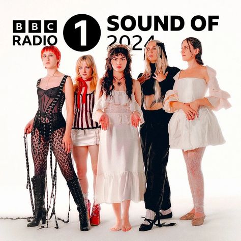 The Last Dinner Party Outfits, The Last Dinner Party Band, The Last Dinner Party, Dinner Party Outfits, Last Dinner, Concert Fit, Bbc Radio 1, Concert Fits, Bbc Radio