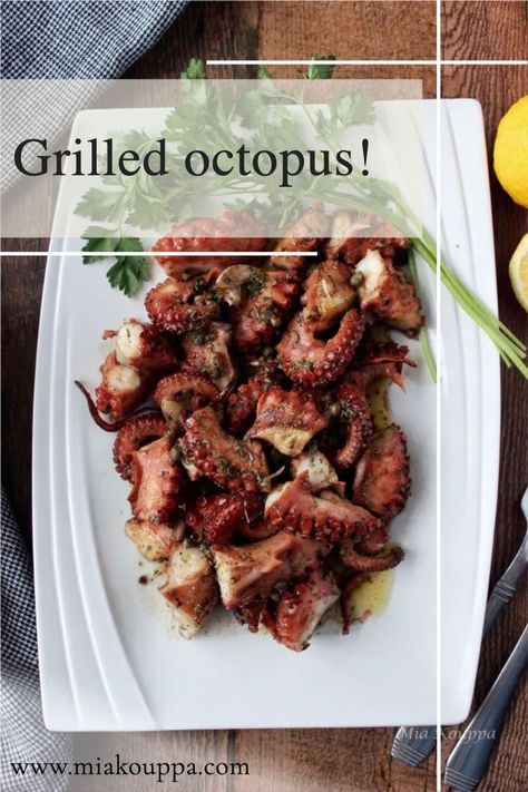 Grilled octopus is the perfect Greek meze/appetizer! Here we teach you how to make this incredibly delicious dish! Greek Meze, Traditional Greek Recipes, Octopus Salad, Octopus Recipes, Greek Appetizers, Seafood Dish Recipes, Grilled Octopus, Shrimp Recipes For Dinner, Tips And Trick