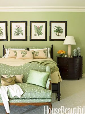 Traditional Green Bedroom. Nightstands, Thomas Pheasant for Baker. Settee covered in Cowtan & Tout Trailing Leaf Linen. Mint Green Bedroom, Sage Green Bedroom, Linen Pattern, Paint Colors Benjamin Moore, Green Bedroom, Green Walls, Bedroom Paint Colors, Trendy Bedroom, Green Rooms