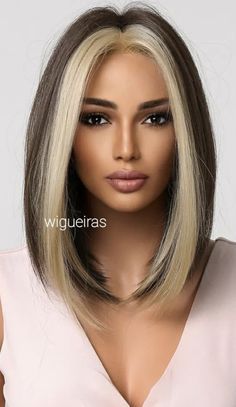 Layer Haircut, Trendy Short Hairstyles, Short Hair Inspiration, Hair Routine, Short Hairstyle, Silver Spoons, Trendy Shorts, A Lot Of Money, Cortes De Cabello