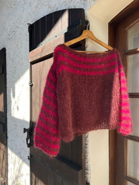 #mohair #knitting #knittingaddict #knityourstyle #knitwear #knittersofinstagram #mohairsweater #colours #sweater #pattern #knit #knitter #knitknitknit #handmadewardrobe #knitstagram #colourworkknitting #knittinginspiration #tricotaddict #tricot #patchwork #picoftheday #yarn #stripe #colourfulknit #ootd #madeinfrance #biscarosse #biarritz #arcahon #biarritz #smallbusiness Mohair Knitting, Sweater Pattern, Knitwear, Ootd, Yarn, Knitting, Pattern, Patchwork