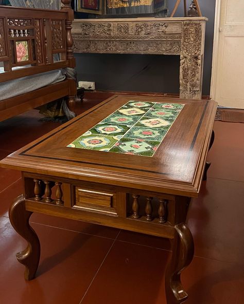 Bikaner Teakwood centre table with vintage Ceramic Japanese tiles from Studio Ebony. Desi Furniture, Teak Furniture Living Room, Vintage Center Table, Wood Centre Table, Japanese Tiles, Centre Tables, Living Room Indian, Corner Shelf Design, Vintage Furniture Antique