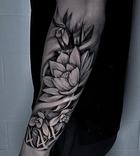 99+ Water Lily Tattoo Ideas That Leave You Floating in 2022 Lotus Tattoo Men, Lily Tattoo Sleeve, Lily Tattoo Ideas, Water Lily Tattoo, Tato Maori, Men Flower Tattoo, Water Lily Tattoos, Lily Tattoo Design, Half Sleeve Tattoos Forearm