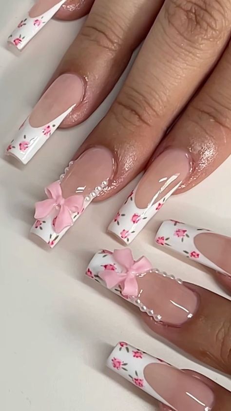 #fashion #pinkcore #coquette #2000sfashion #2000saesthetics #girlblogger #coquetteaesthetic #dollettecore #princess #moots #f4follow #Sanrio #aesthetic #justgirlythings #justagirl Coquette Summer Nails, Coquette Nails Square, Princess Acrylic Nails, Princess Nails Acrylic, Princess Nails Aesthetic, Quince Nails Pink, Nail Inspo Coquette, Pink Princess Nails, Coquette Nail Designs