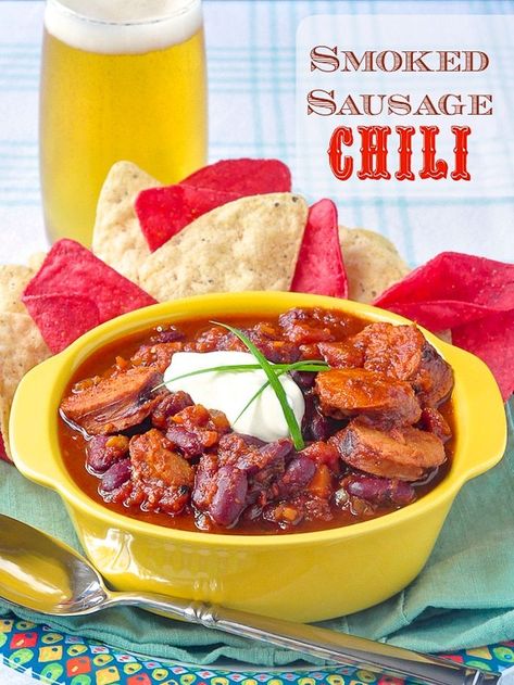 Smoked Sausage Chili. Simple, smoky and delicious. Forget the ground beef, using smoked sausage instead is my new favourite way to make a hearty chili. #comfortfood #mexicanfood #smokedsausage Smoked Sausage Chili, Recipes With 1lb Ground Beef, Sausage Chili, Newfoundland Recipes, Smoked Sausage Recipes, Hearty Chili, Rock Recipes, Beef Sausage, Blogger Photos