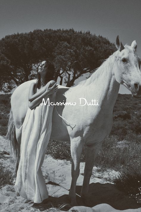 BREEZE | Neutral-coloured garments with captivating elements to stand out this season. New collection available in stores and massimodutti.com #MassimoDutti #NewInDutti Photographer: Gregory Harris Model: Jeanne Cadieu Make-Up: Adrien Pinault Hair Stylist: Rudi Lewis Stylist: Marina Gallo Equestrian Photoshoot, Foto Cowgirl, Im A Princess, Horse Fashion, Horse Photos, Horse Photography, Horse Girl, Photography Inspo, Massimo Dutti