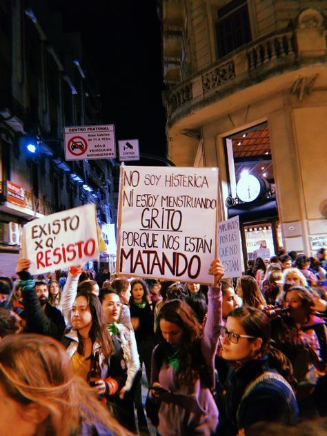 Argentina Women, Women March, Arte Punk, Feminist Quotes, Beauty Photography, Human Rights, Woman Quotes, Meaningful Quotes, Women Empowerment