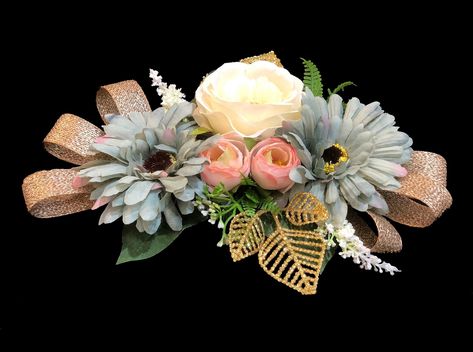 Engagement Decorations Indian, Flower Bunches, Hamper Ideas, Flower Bun, Corsage And Boutonniere Set, Trousseau Packing, Tray Decoration, Wedding Gift Pack, Bridal Gift Wrapping Ideas