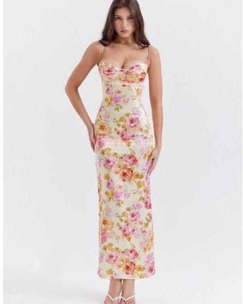 FREE WORLDWIDE SHIPPING + 20% OFF after SUBSCRIBING! Add this beautiful dress to your collection! Product: https://prestigepeakpantry.shop/floral-print-midi-dress-with-spaghetti-straps-backless-design/ Website: https://prestigepeakpantry.shop #spaghetti #backlessdress #backless #dress #womens #womensfashion #spaghettistrap #spaghettistrapdress #prestigepeakpantry #fashion #luxury #luxurylifestyle #foryoupage #discover #floral #floraldesign #beautiful #elegant فستان زهري, Informal Dress, Maxi Bodycon Dress, 파티 드레스, Split Maxi Dress, Maxi Robes, Floral Print Maxi Dress, Elegant Dresses Long, Floral Print Maxi