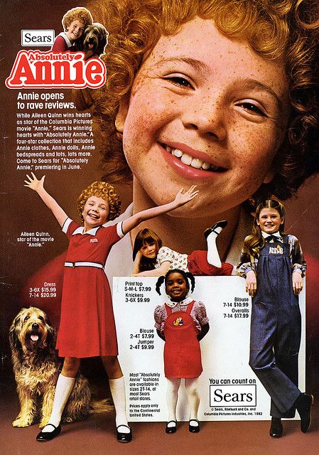 This was and still is my favorite movie.  I remember this ad and had the red Annie dress with a red wig.  Wished my mom had saved this dress! Aileen Quinn, Famous Redheads, 90s Life, Annie Musical, Dream Roles, Orphan Annie, 1980s Childhood, Annie Dress, Childhood Dream